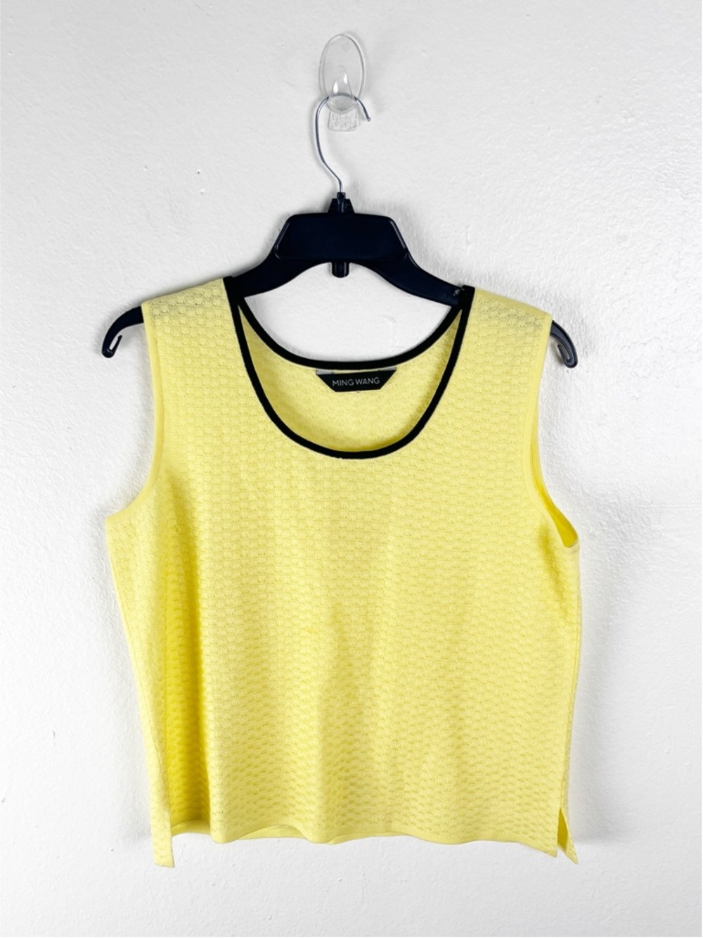 MING WANG Yellow Sleeveless Knit Tank Top Size Large Casual Spring Lightweight